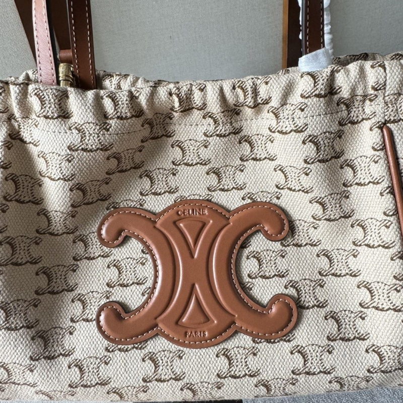 Ce1i*e cabas bags